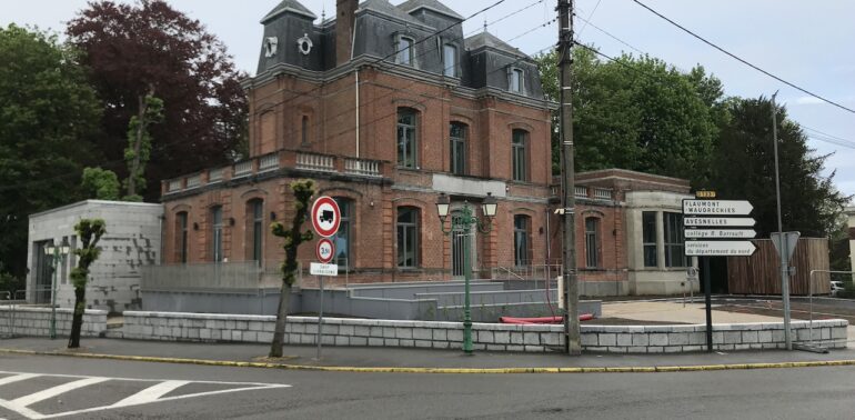 Aménagement d’une médiathèque – Avesnes sur Helpe